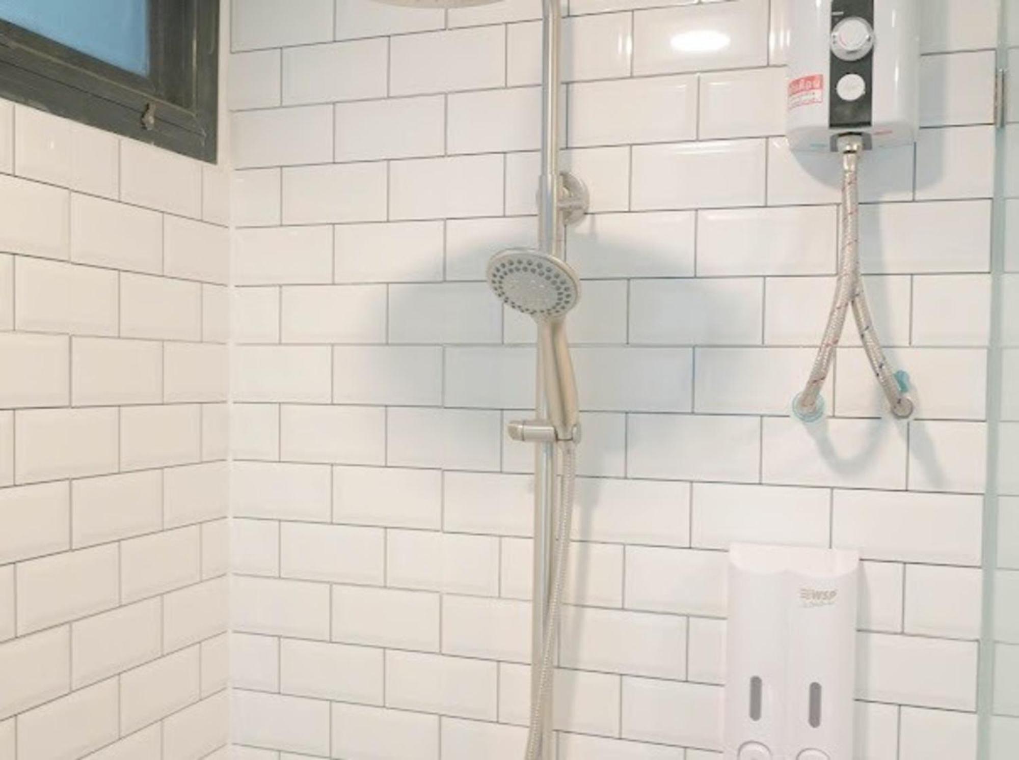 Bnb98 Silom Khách sạn 3*